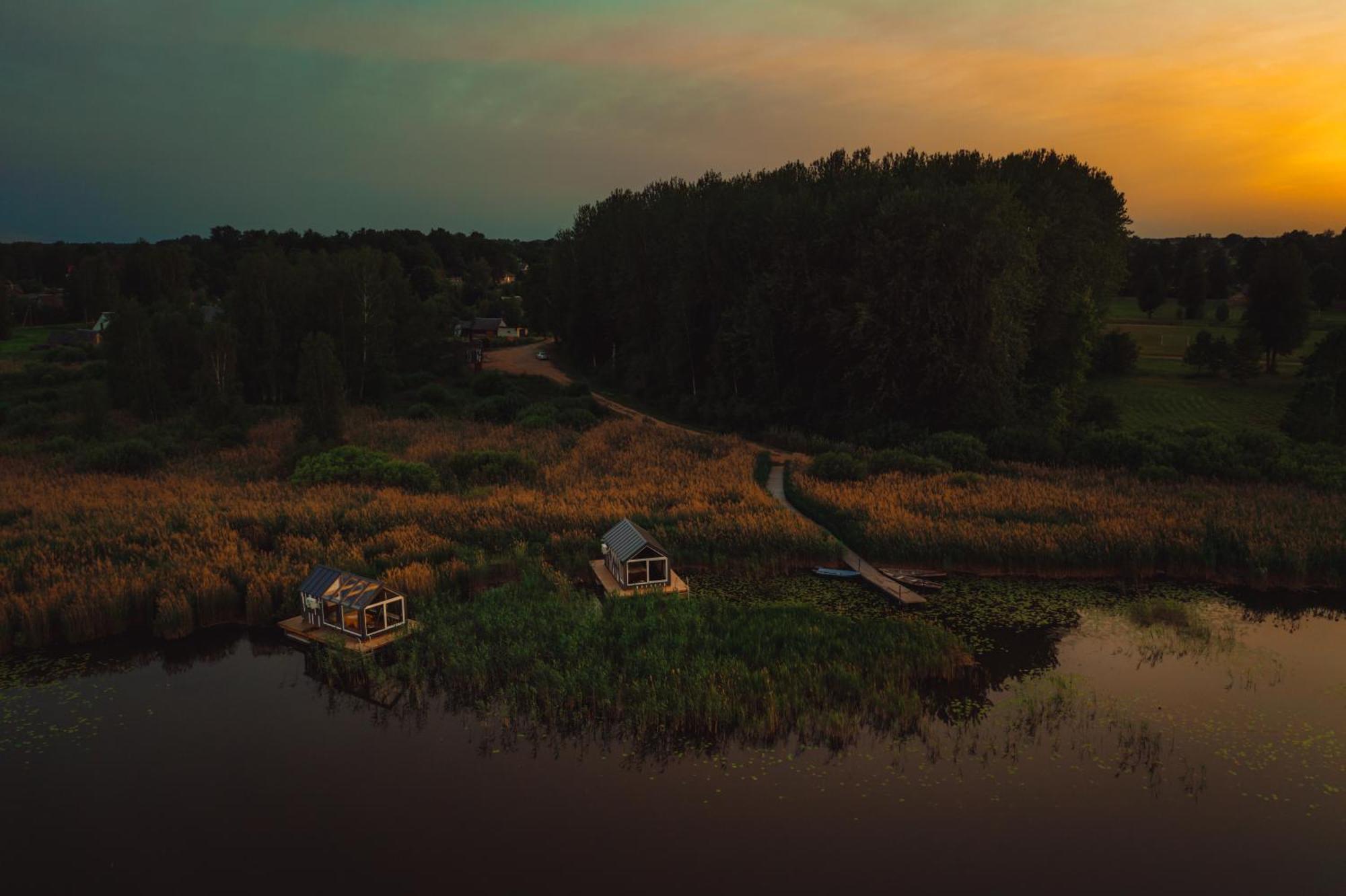 Million Star Hotel Latgale Nastrova Dış mekan fotoğraf
