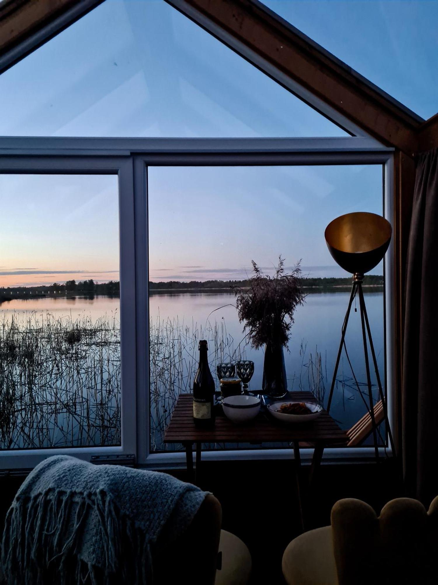 Million Star Hotel Latgale Nastrova Dış mekan fotoğraf